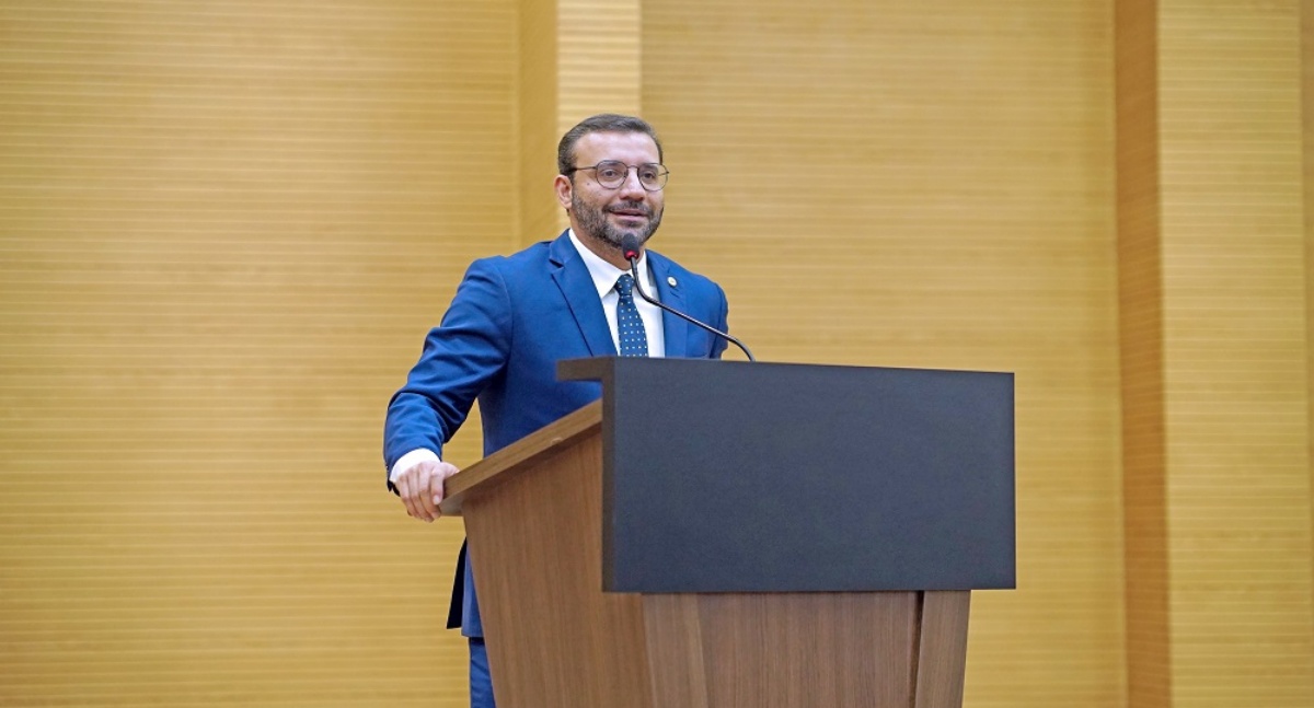 Deputado Ribeiro propõe inclusão de disciplina sobre Inteligência Artificial nas escolas públicas de Rondônia