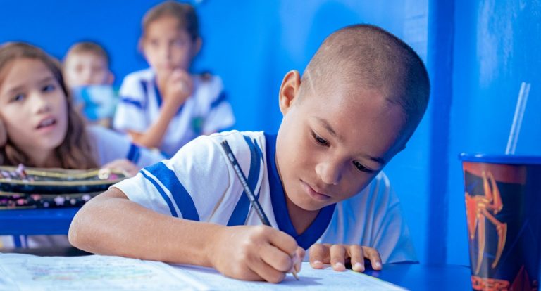 Três escolas municipais de Jaru estão entre as 30 melhores de Rondônia em desempenho e aprendizagem