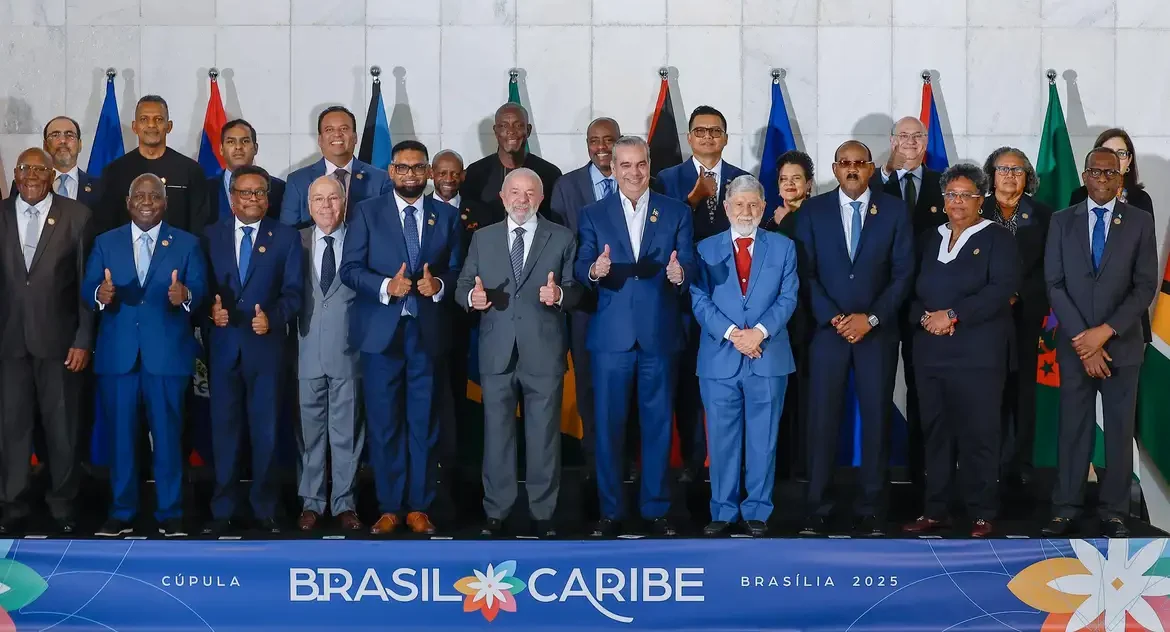 Lula defende financiamento da ONU ou nova missão de paz no Haiti e propõe plano de desenvolvimento para o país