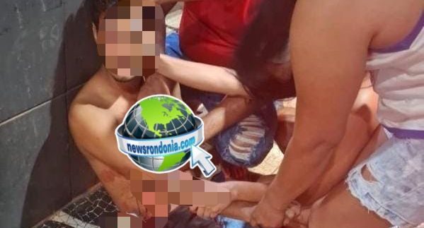 Jovem é atacado a facada depois de ter casa invadida na zona leste