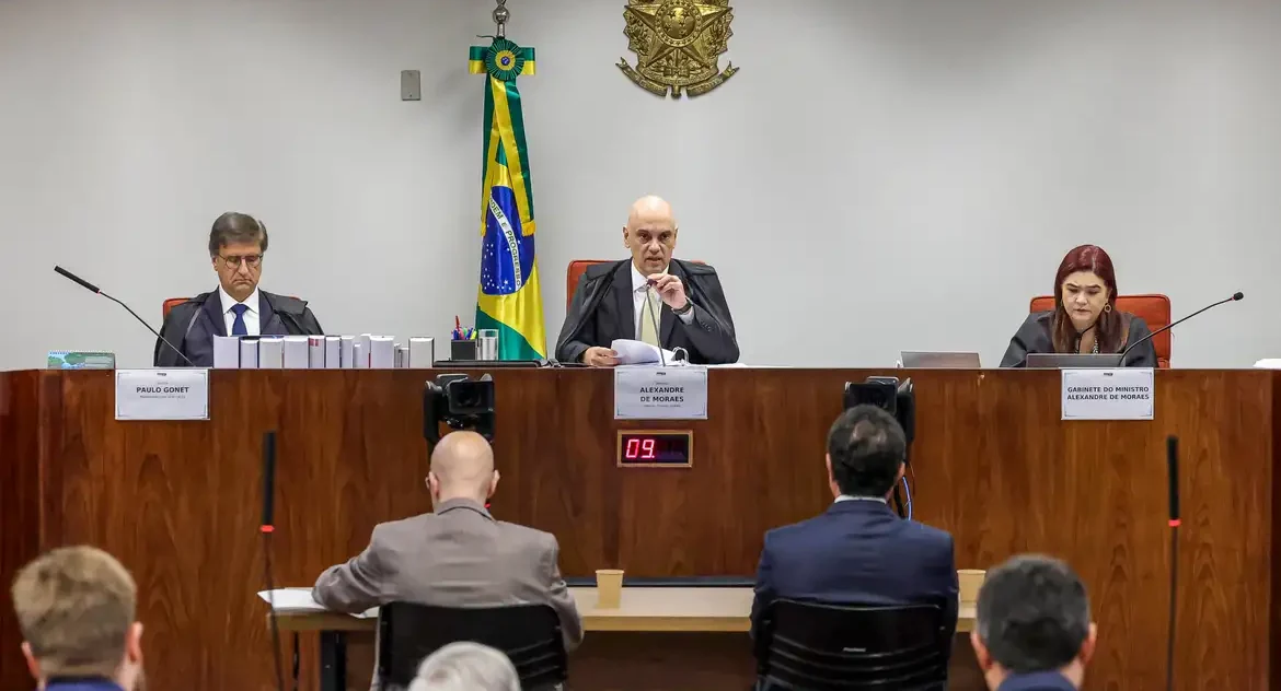 Alexandre de Moraes inicia interrogatório do ex-presidente Jair Bolsonaro em ação penal sobre trama golpista