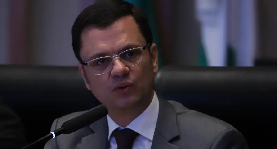Anderson Torres nega conhecimento sobre fraude em urnas eletrônicas e suposta trama golpista