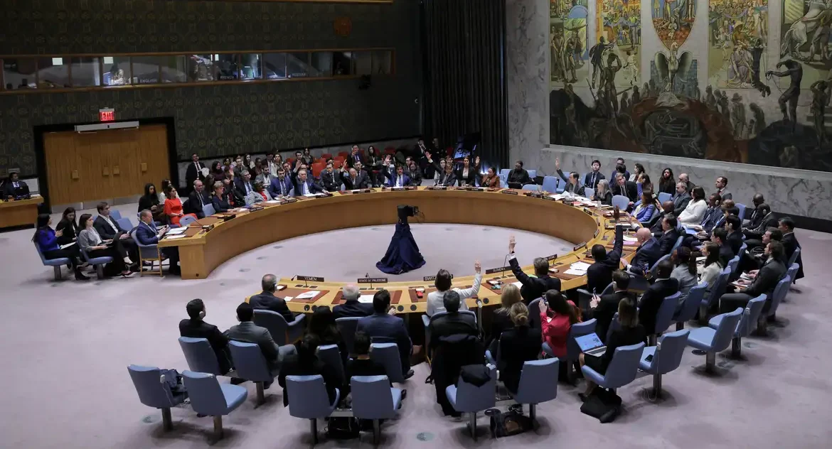 EUA afirmam que ataques no Irã degradaram capacidade nuclear; avaliação preliminar indica atraso de meses