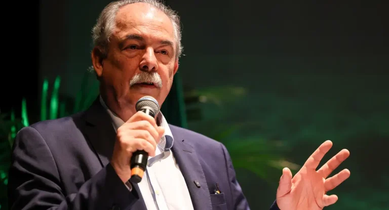 BNDES planeja lançar “títulos azuis” para financiar preservação dos oceanos