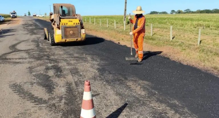 Governo de RO realiza aplicação de micro revestimento asfáltico na Rodovia-370