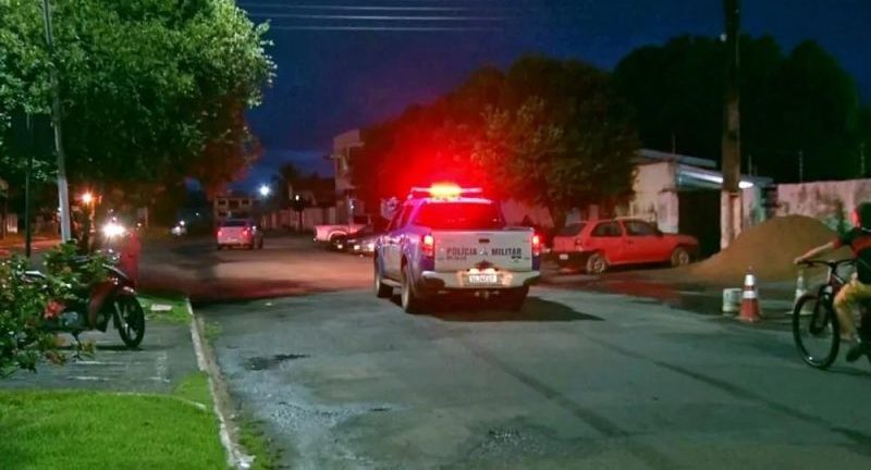 Mulher sofre tentativa de homicídio a tiros