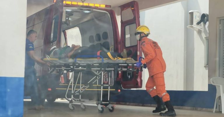 Casal sofre grave acidente na BR-364 e é socorrido em estado crítico para hospital - News Rondônia