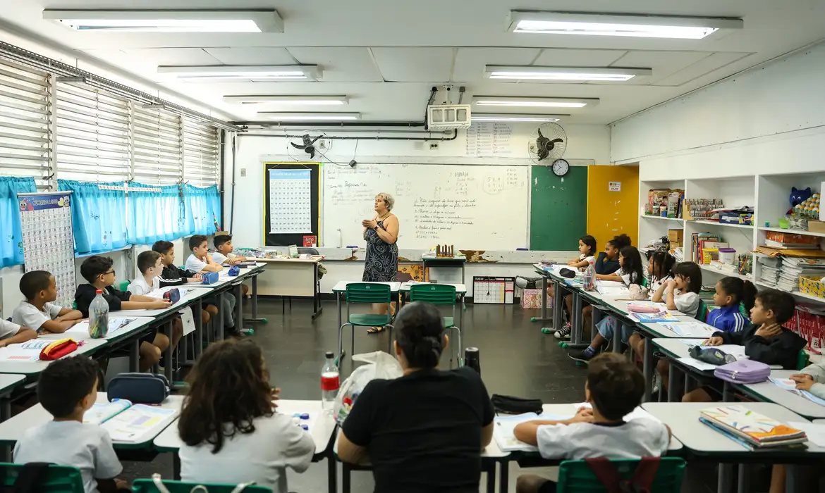Pedidos de isenção da taxa do Enem dos Professores começam dia 30
