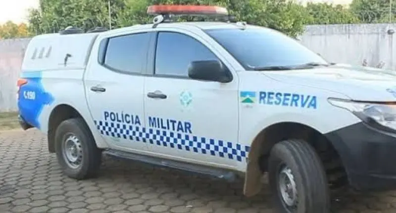 Adolescente suspeito de esfaquear criança é apreendido em casa abandonada