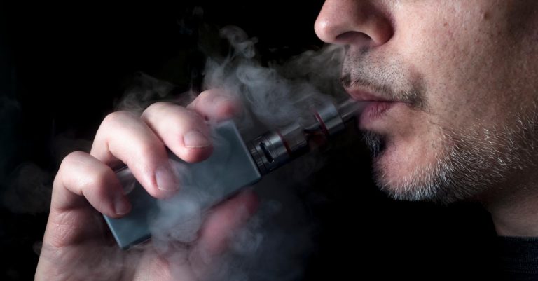 Vigilância Sanitária de Jaru reforça alerta sobre os problemas de saúde causados pelo uso de cigarros eletrônicos - News Rondônia
