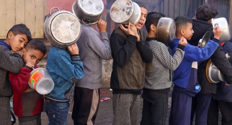 21 crianças morrem de fome em Gaza em 72 horas