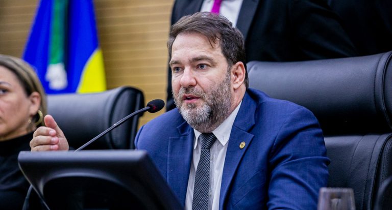 Presidente da Alero convida população a participar da capacitação promovida pela Escola do Legislativo em Ariquemes - News Rondônia