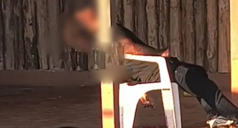 Jovem é executado a tiros em bar após festa