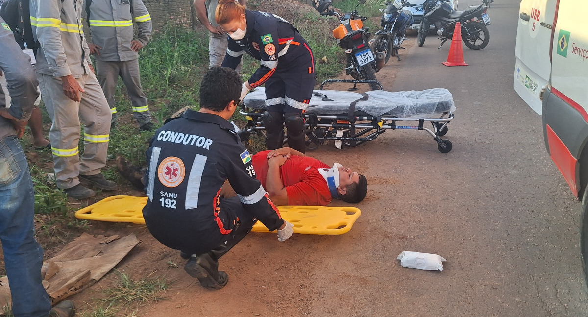 Acidente entre moto e carro é registrado na zona Leste de Porto Velho