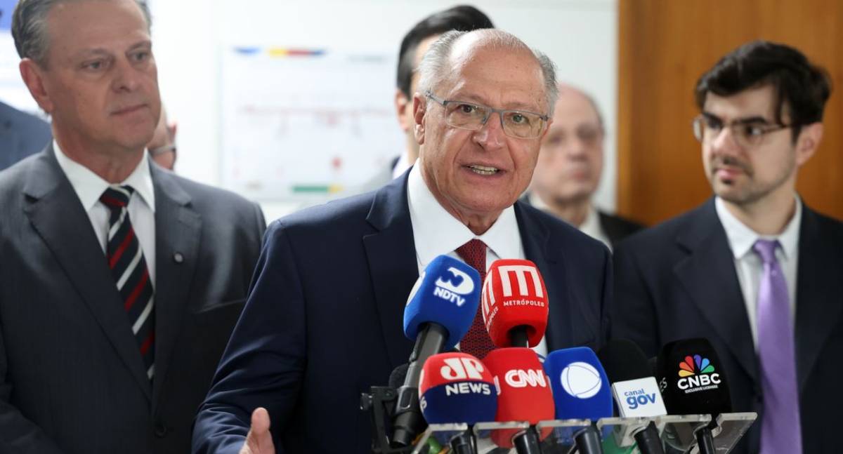 Alckmin busca acordo para evitar tarifaço dos EUA contra o Brasil