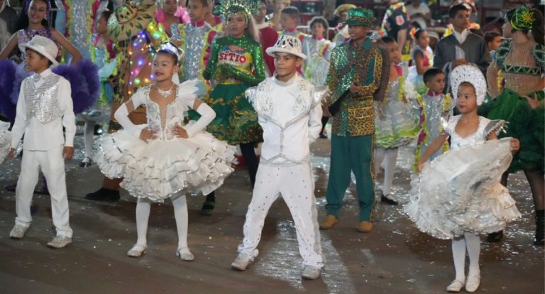 Alegria e tradição marcam Arraial do Mercado Cultural em Porto Velho com shows e quadrilhas