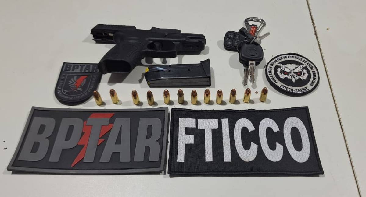 Apenado e comparsa são presos com pistola furtada durante patrulhamento em Porto Velho