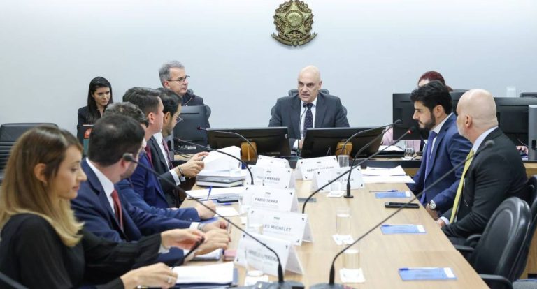 Audiência no STF termina sem acordo sobre IOF