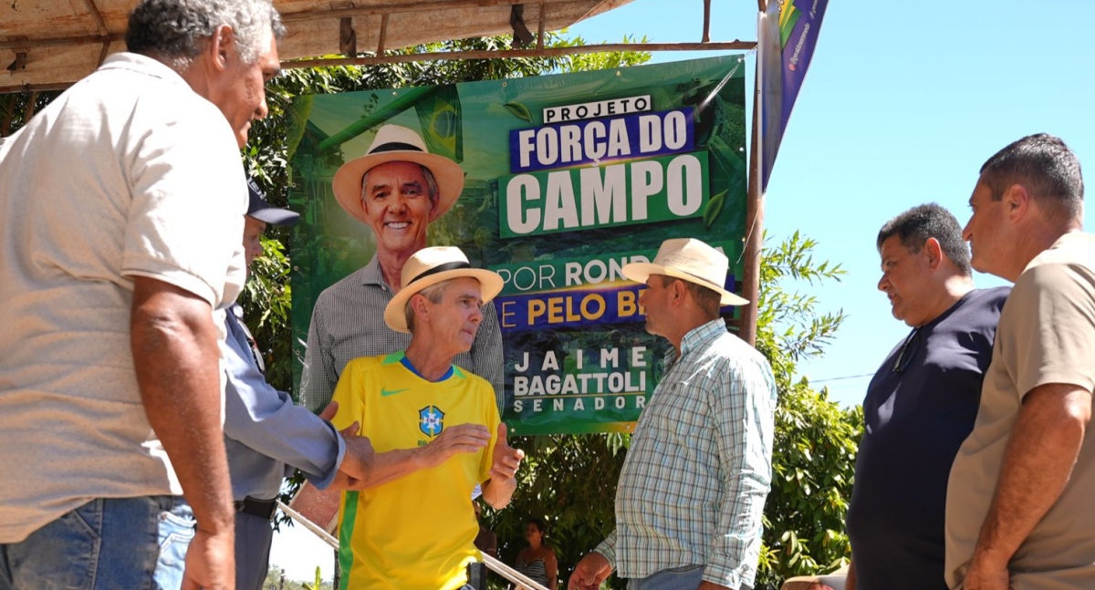 Bagattoli anuncia equipamentos do projeto Força do Campo a produtores de Vila Nova Samuel