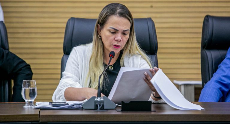 Cláudia de Jesus propõe mudança no calendário de repasses para Escolas Família Agrícola em Rondônia - News Rondônia