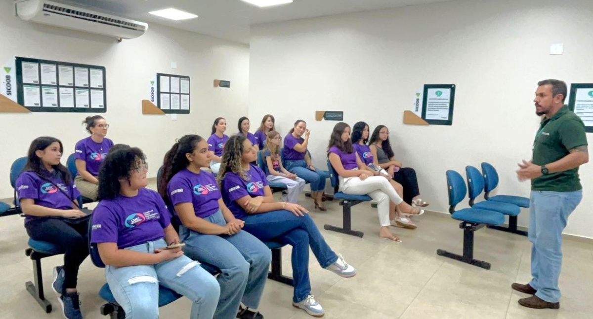CMEC'inhas São Miguel lança primeira Cooperativa Mirim do Sicoob em associação comercial de Rondônia