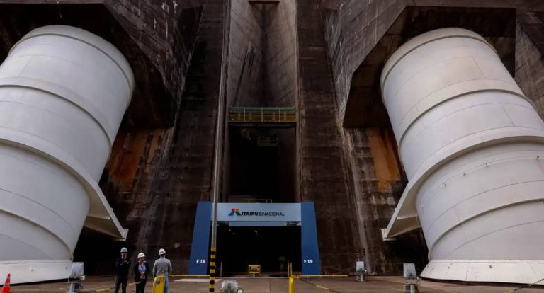 Consumo de IA no Paraguai leva Itaipu a estudar construção de duas novas turbinas