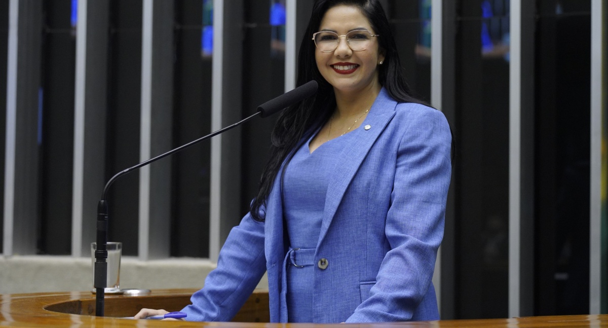 Cristiane Lopes antecipa avanço histórico para pavimentação da BR-319 após acordo entre ministérios