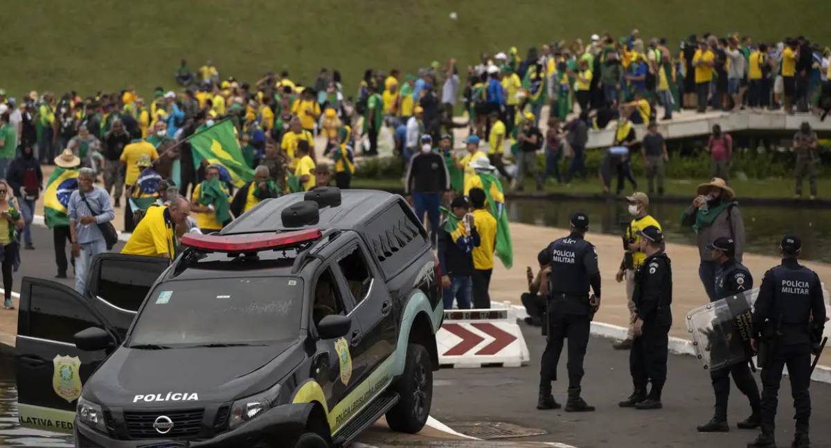 Delegado da PF nega omissão no 8 de Janeiro e culpa PMDF por falha em plano