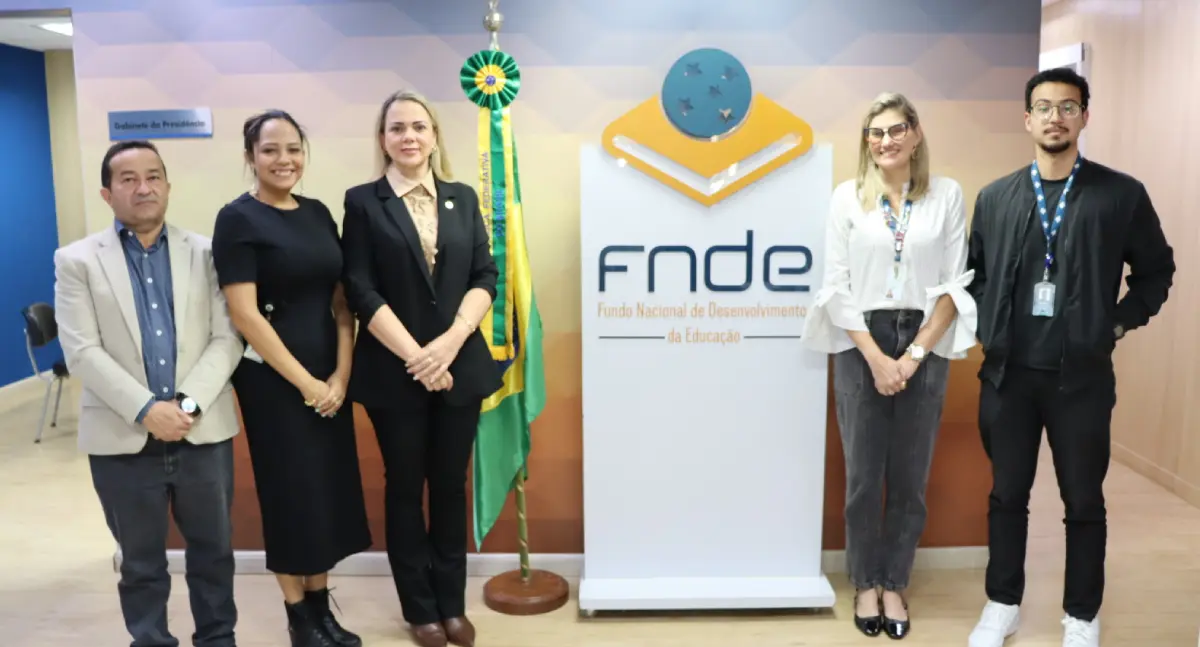 Deputada Cláudia de Jesus articula retomada de obras educacionais em Rondônia com apoio do FNDE