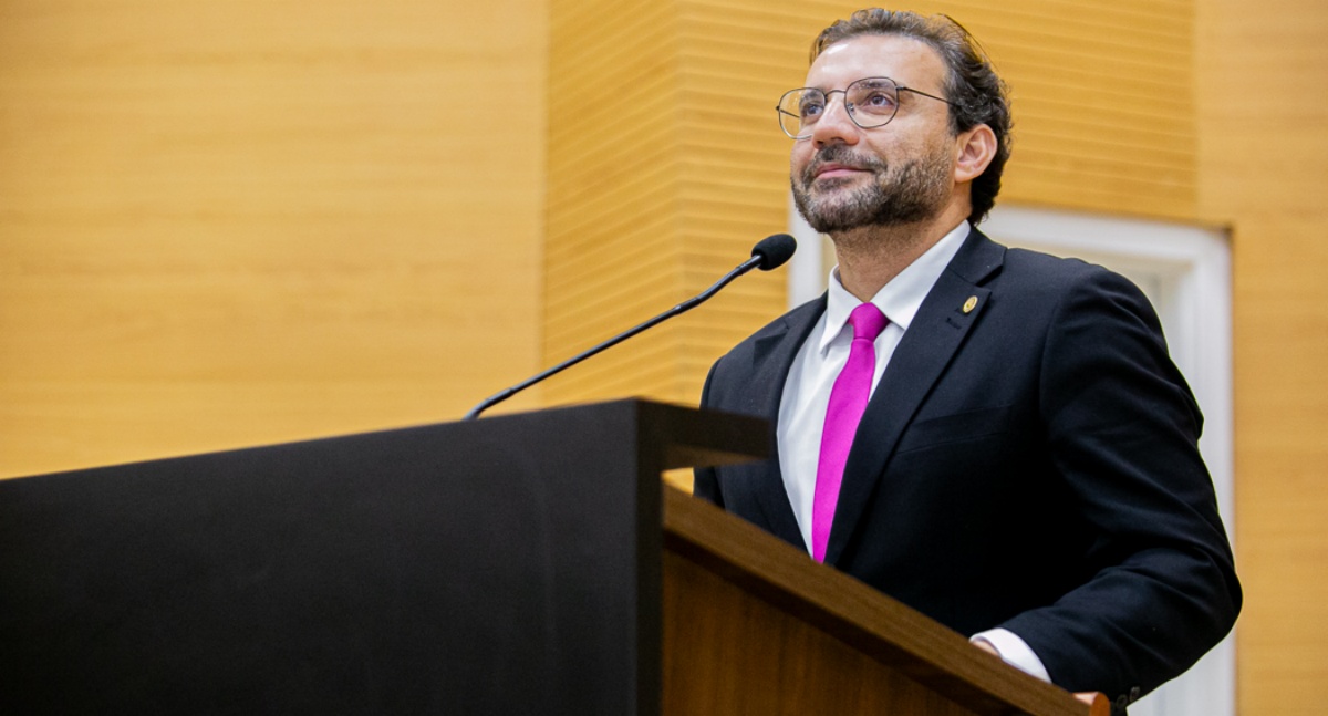 Deputado Ribeiro destina R$ 300 mil para a EXPOBUR 2025 em Buritis