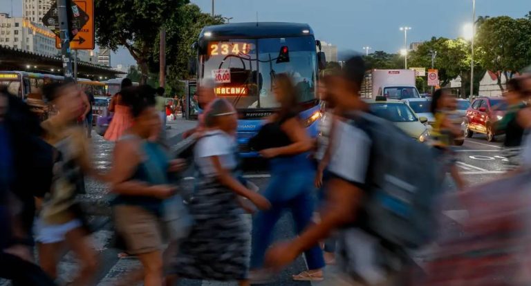 Desemprego: IBGE vai ajustar dados passados com base no Censo 2022