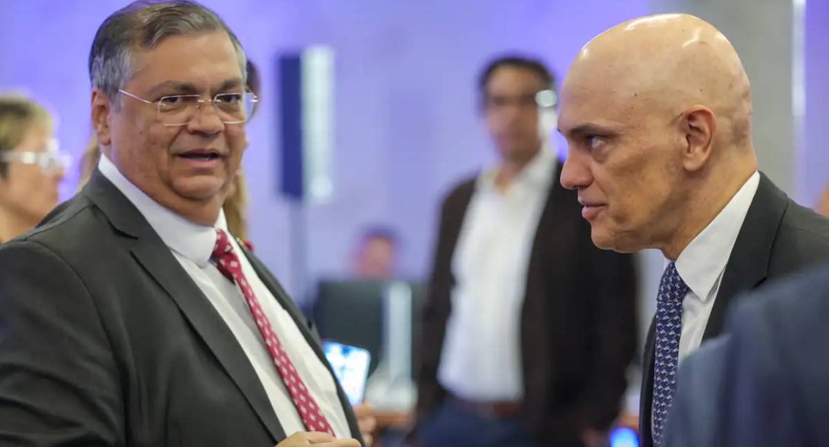 Dino apoia Moraes após novas sanções dos EUA