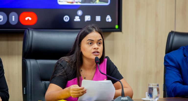 Dra. Taíssa propõe lei para controlar entrada e saída de crianças no transporte escolar em Rondônia - News Rondônia