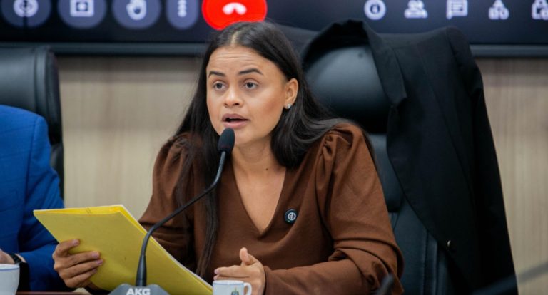 Dra. Taíssa solicita drenagem e pavimentação de avenidas em Guajará-Mirim ao DER - News Rondônia