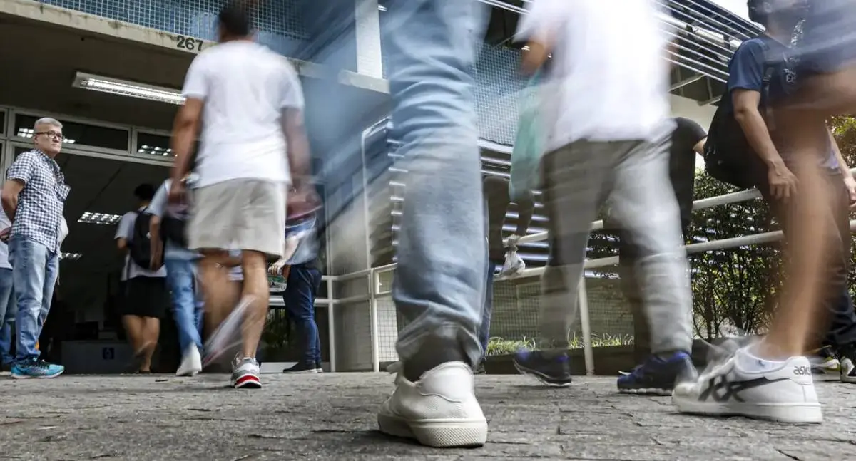 Enade 2025: concluintes devem preencher questionário do estudante