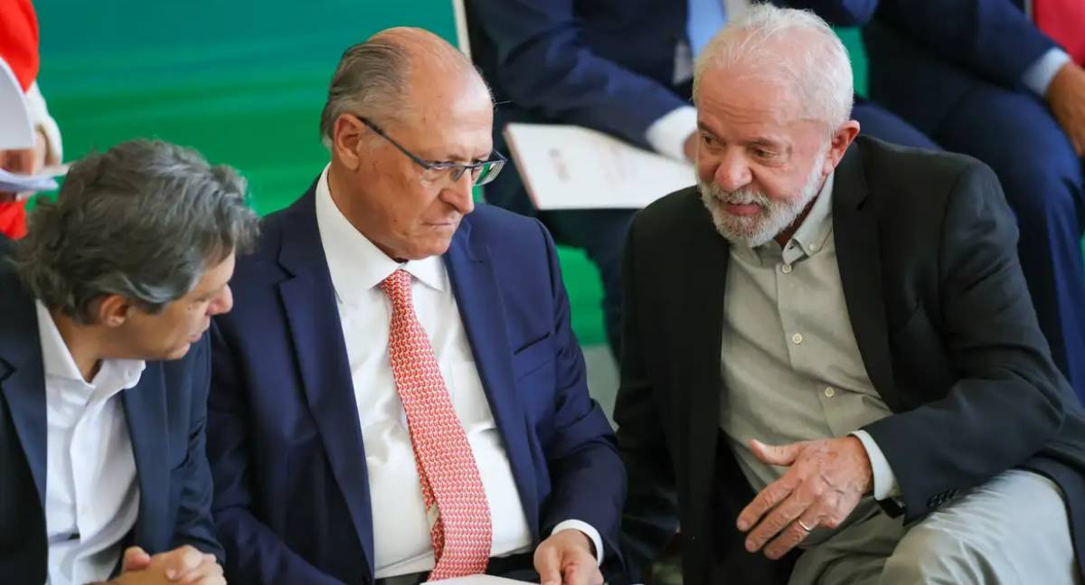Governo Brasileiro agirá para reverter taxação dos EUA, diz Alckmin