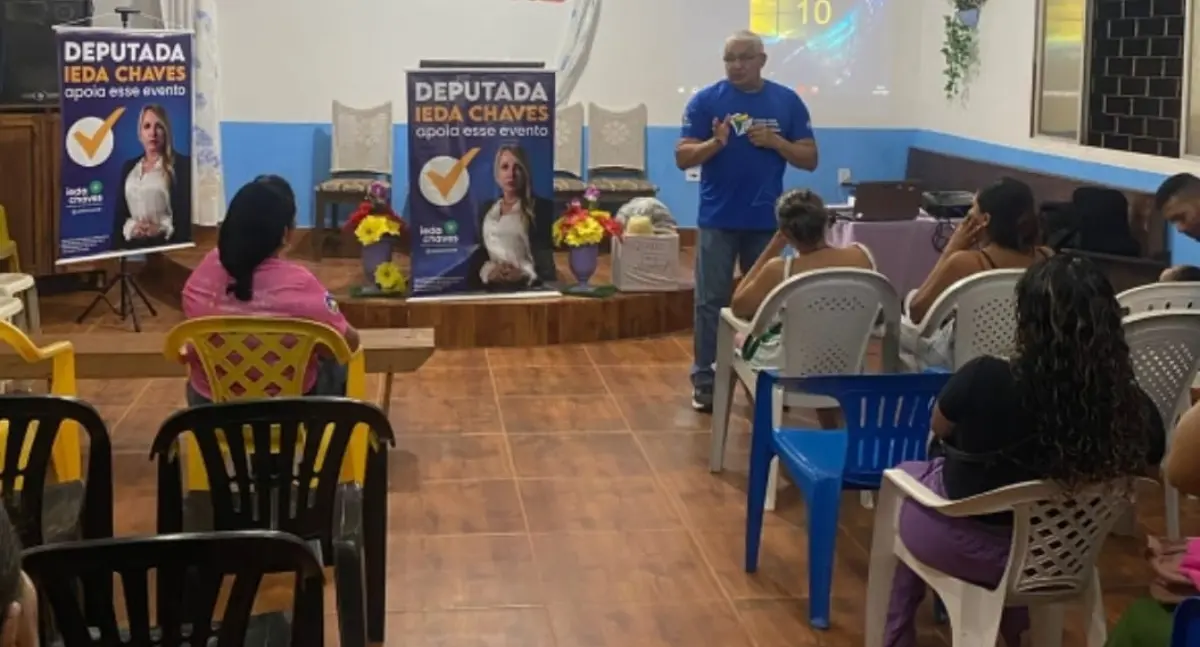Ieda Chaves leva curso de Libras ao bairro Teixeirão e fortalece inclusão em Porto Velho