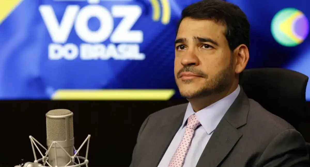 Jorge Messias defende STF e soberania brasileira em artigo no NY Times