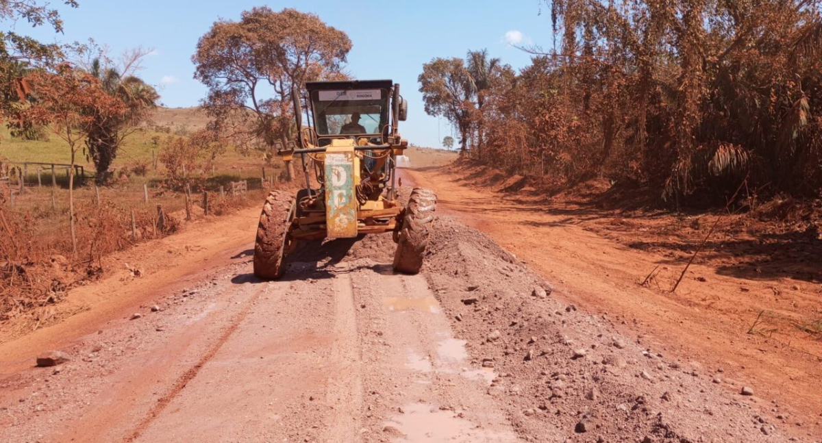 Manutenção da RO-383 fortalece segurança e acesso a comunidades tradicionais em Alta Floresta d’Oeste