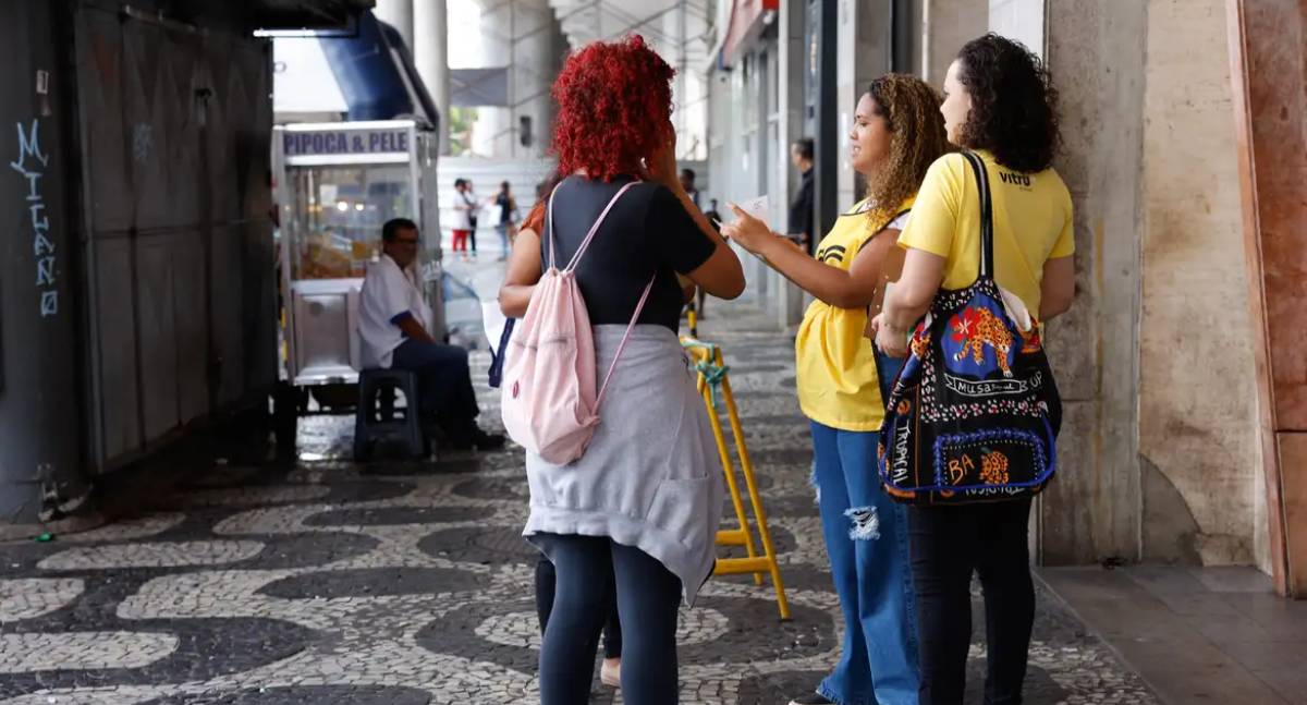 MEC propõe universalizar programa Pé-de-Meia para todo o Ensino Médio Público