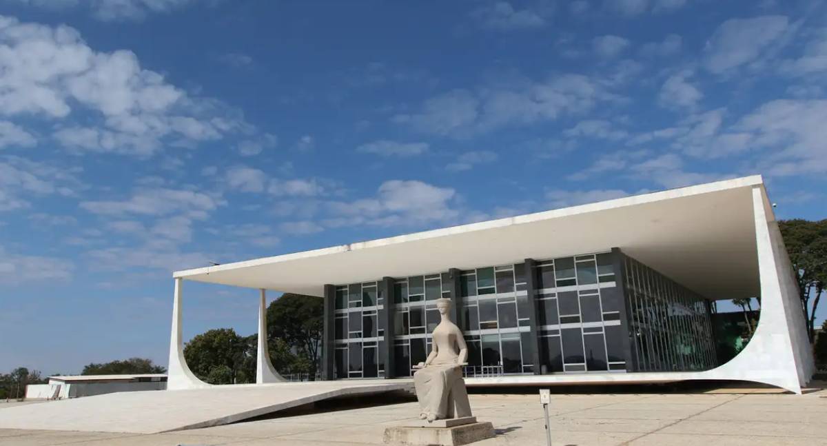 Moraes abre apuração sobre Insider Trading antes de tarifaço de Trump