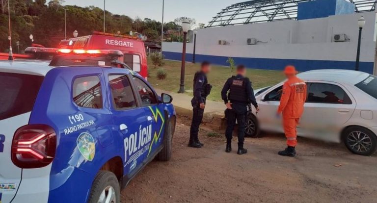 Motorista embriagado perde controle e sobe em calçada no Centro de Jaru