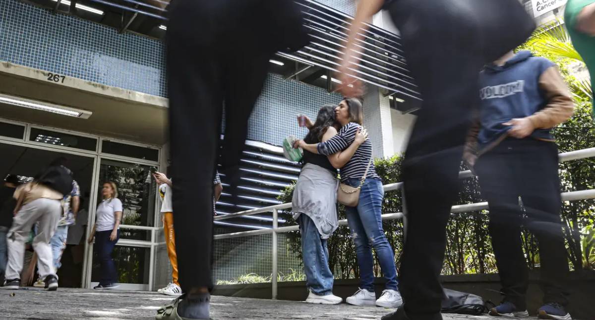 Mulheres representam 60% das inscrições no Enem 2025