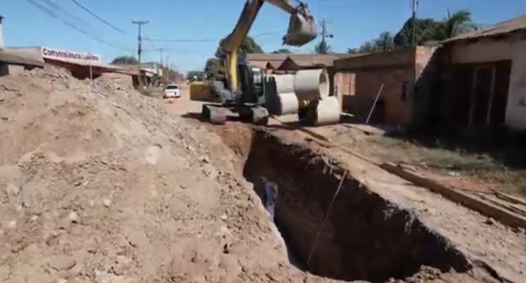 Obra de drenagem resolve alagamentos crônicos no bairro Jardim Santana em Porto Velho - News Rondônia