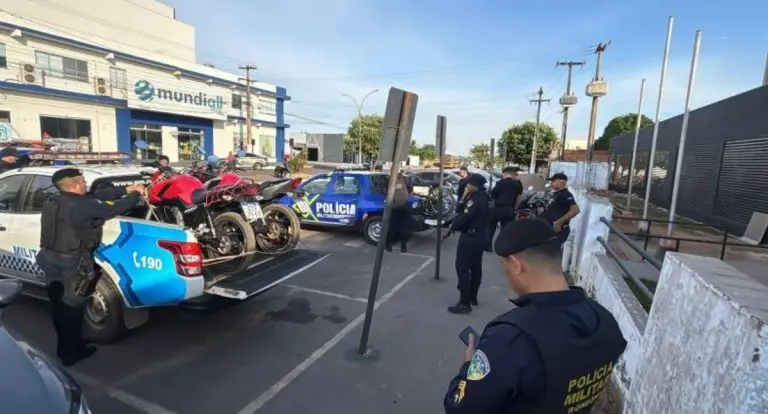 Operação policial resulta em apreensão de motos e detém jovem no interior de Rondônia