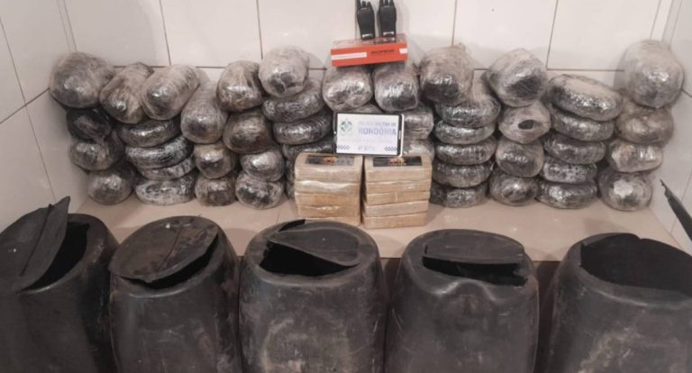 Polícia apreende grande quantidade de drogas após acidente na RO-383