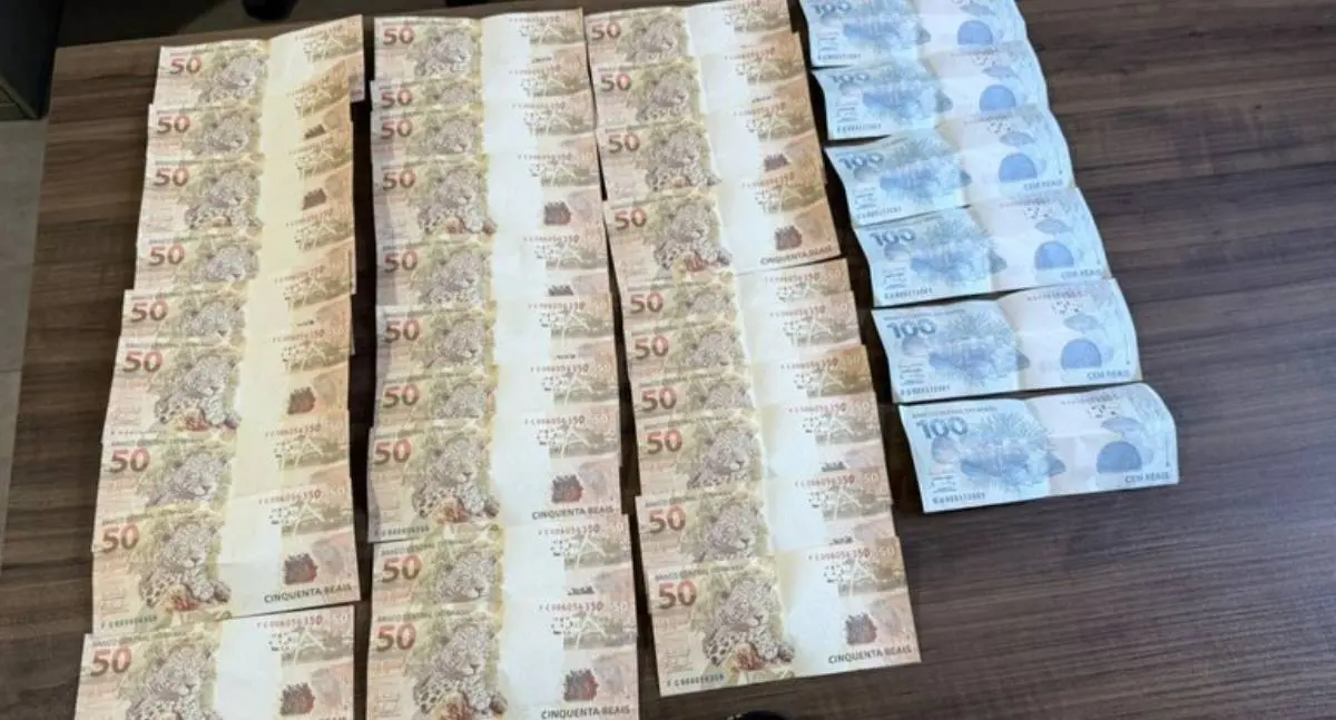 Polícia Federal prende homem com R$ 2 mil em notas falsas recebidas pelos Correios