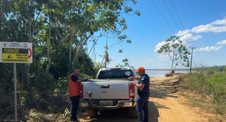 Porto Velho sinaliza áreas de risco para evitar acidentes com desbarrancamento em regiões ribeirinhas - News Rondônia
