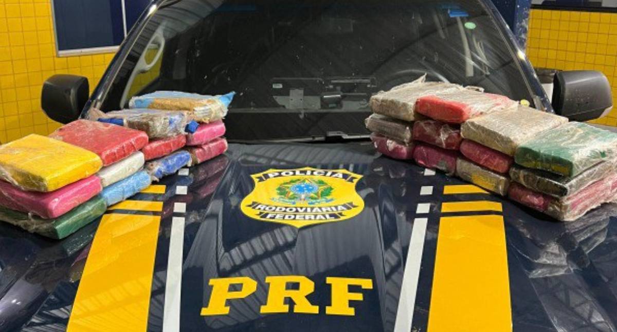 PRF apreende 25,6 kg de maconha em Vilhena