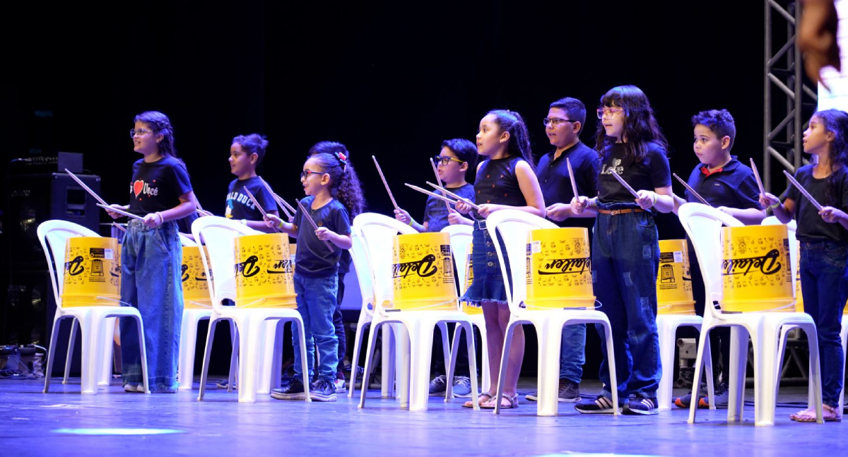 Recital celebra talentos da rede municipal de ensino com arte, emoção e inclusão em Porto Velho